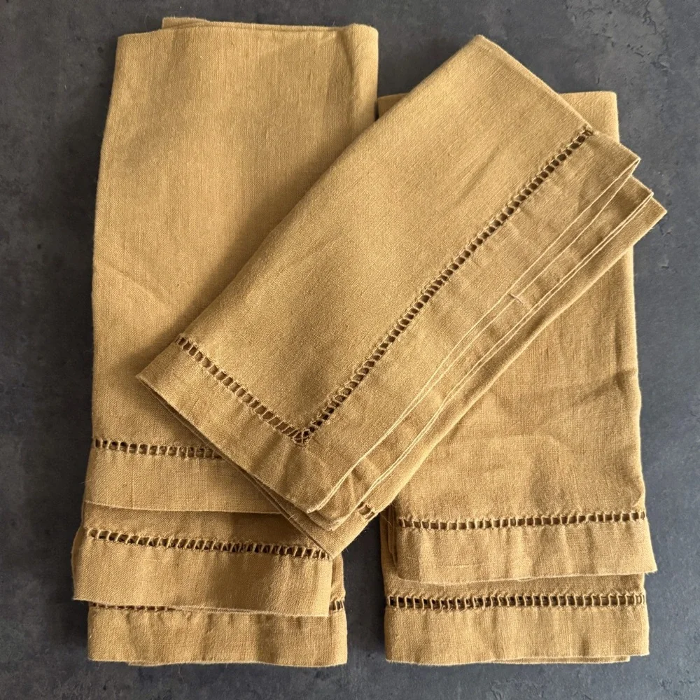 WILLIAMS SONOMA ✨ napkin set mustard traditional family set EUC